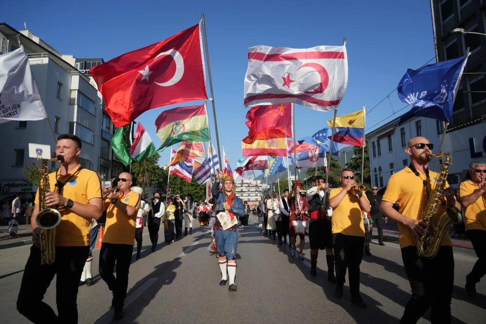 Bursa'dan tüm dünyaya barış ve kardeşlik mesajı
