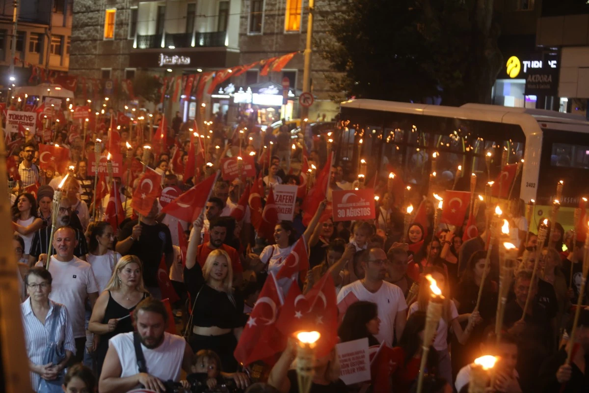 Başkan Bozbey, “30 Ağustos, hepimizin zaferidir”