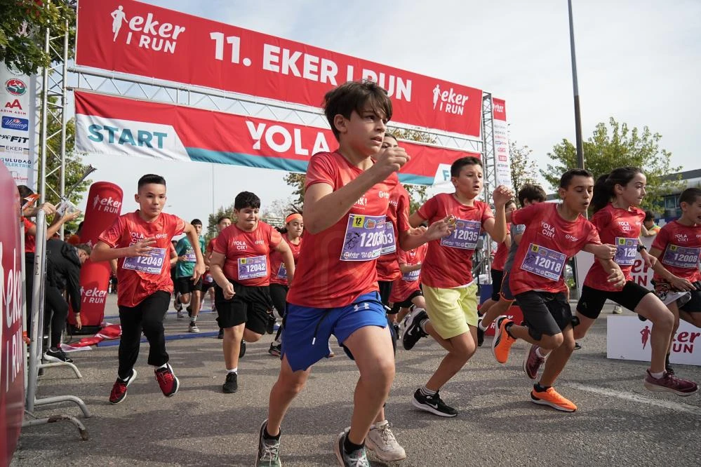 Bursalılar 11. Eker I Run ile Türkiye'ye farkını gösterdi