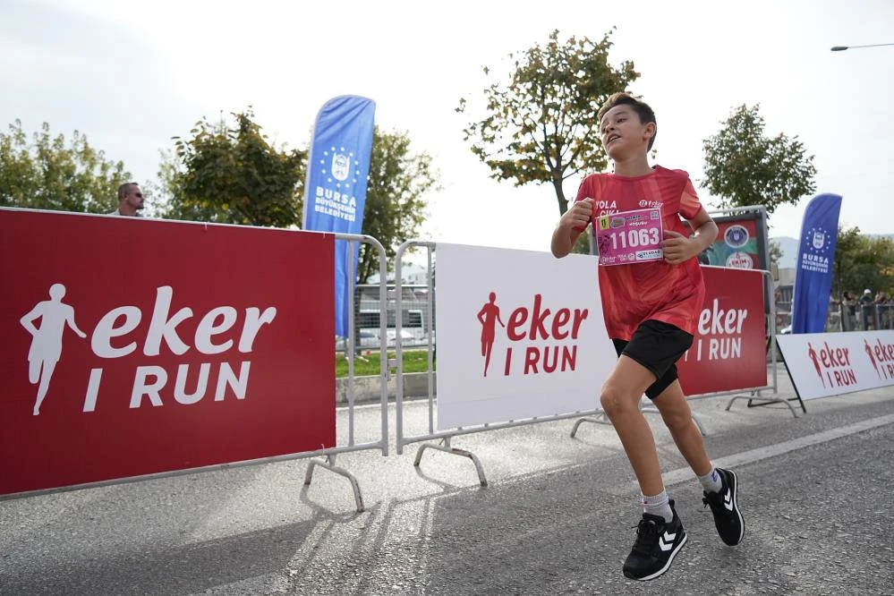 Bursalılar 11. Eker I Run ile Türkiye'ye farkını gösterdi