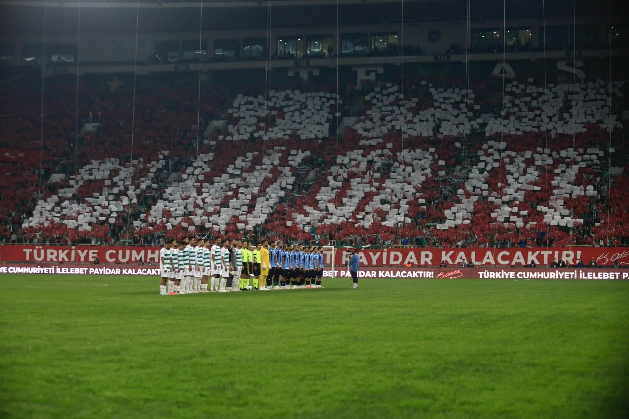 Bursaspor Kütahyaspor karşısında 1-0 öne geçti