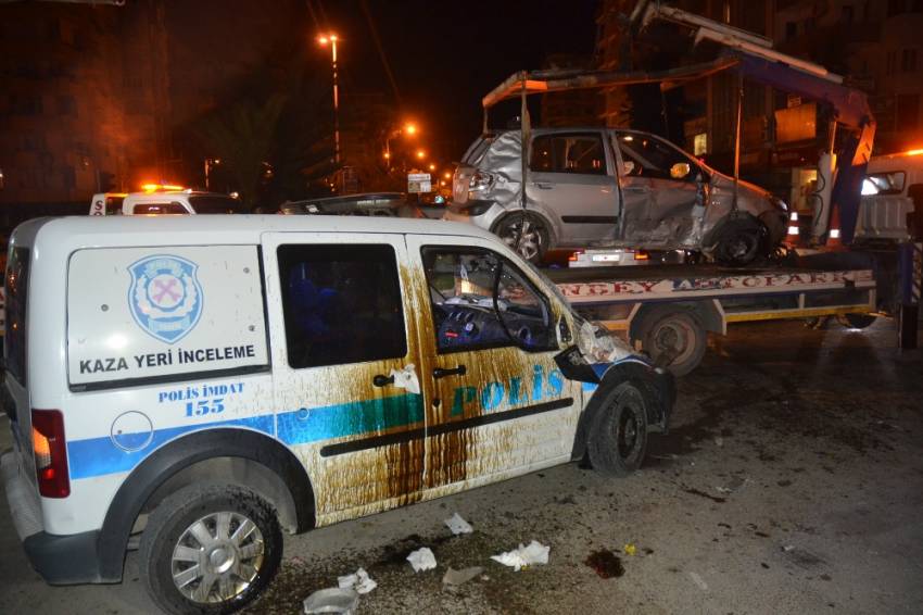 Polis aracının da karıştığı zincirleme kazada 1 ölü, 5 yaralı