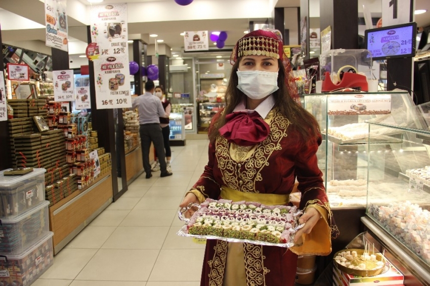 Türk Lokumu, Osmanlı gelenekleri ile tanıtıldı