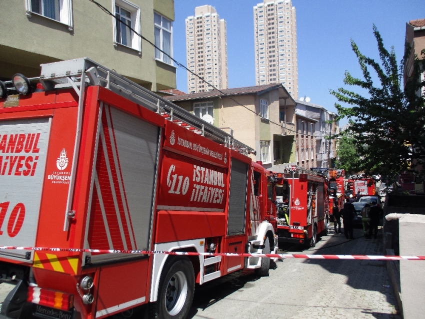 İstanbul’da yangın dehşeti: 1 ölü, 3 yaralı