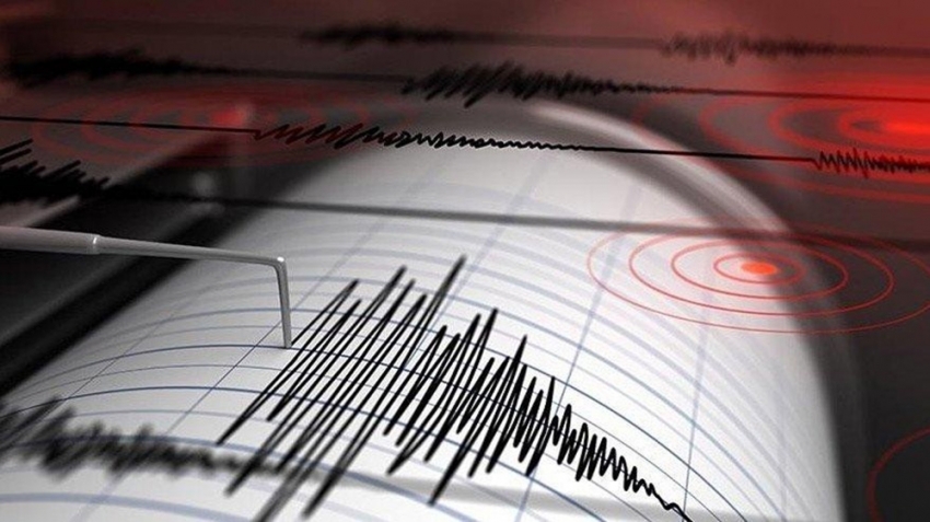 Endonezya’da 6.8 büyüklüğünde deprem