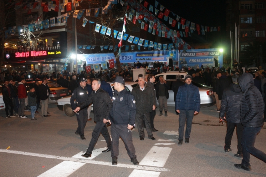 Adıyaman’da seçim çalışması sırasında gerginlik