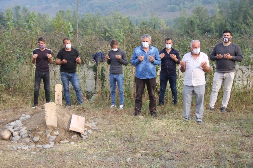 Sahte alkolden komaya giren şahıs öldü