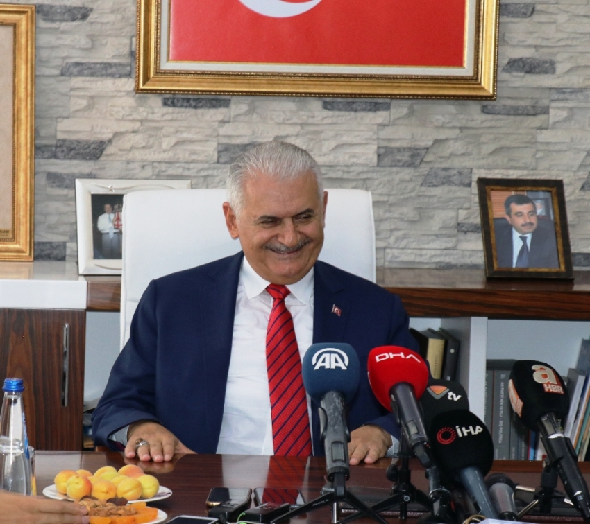 Binali Yıldırım: 