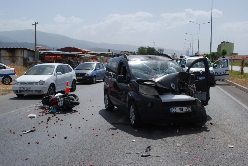 5 araçlı zincirleme kaza: 1 ağır yaralı