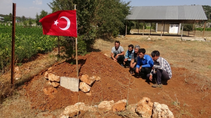 17 yaşındaki Zeynep ailesini görmek istediği için öldürülmüş