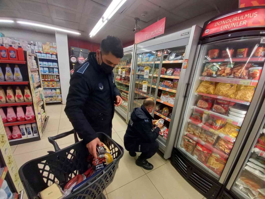 Migros’ta tarihi geçmiş ürünlere el konuldu