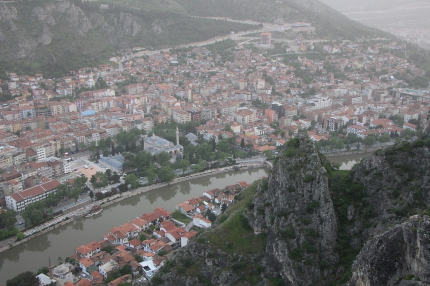 Bu ilde Ramazanda su bedava