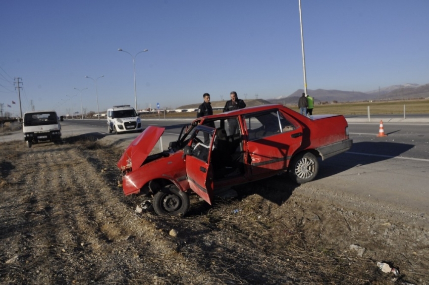 Trafik kazasında 6 yaralı... 