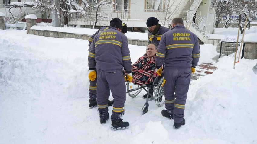 Engelli vatandaşın yardımına Ürgüp Belediyesi yetişti