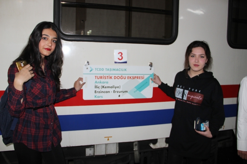 Turistik Doğu Ekspresi Erzurum’da