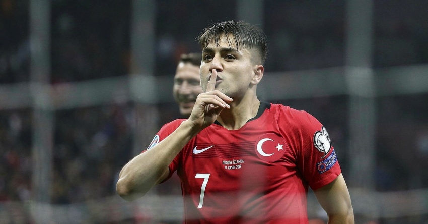 Arsenal, Cengiz Ünder'in peşinde