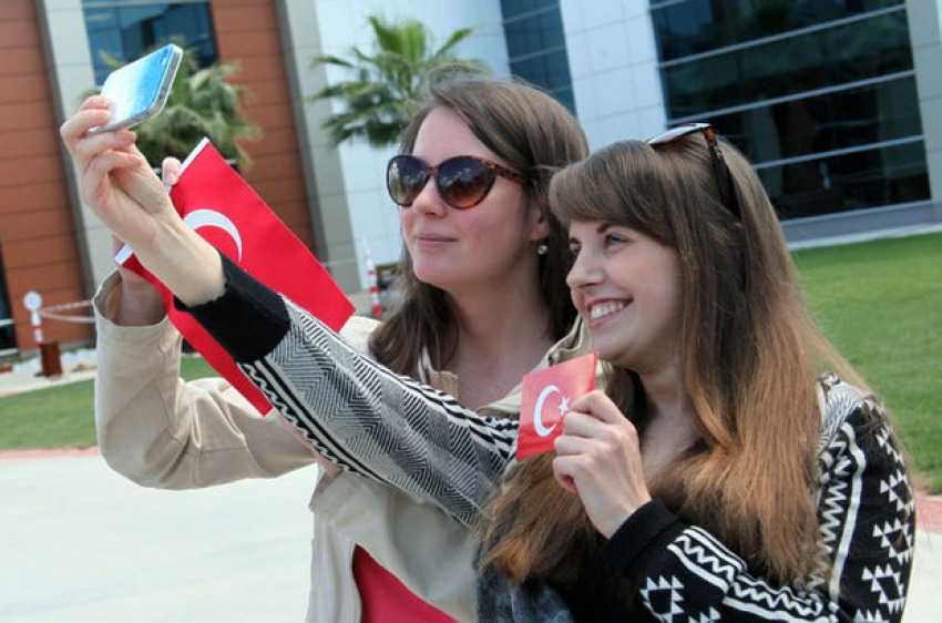 'Selfie' için yeni öneri! 'Özçekim' tutmayınca...