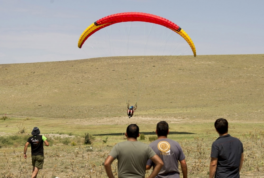 Yamaçsız yamaç paraşütü