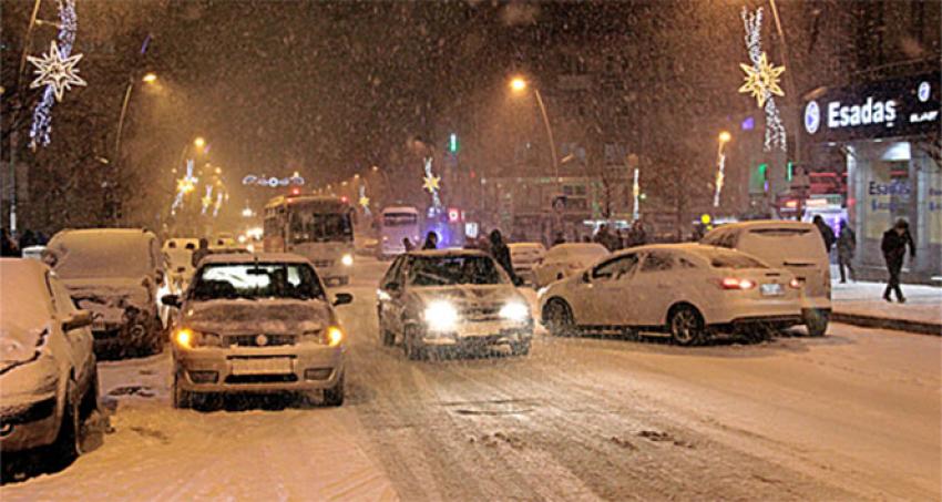 Doğu Anadolu'da yoğun kar yağışı