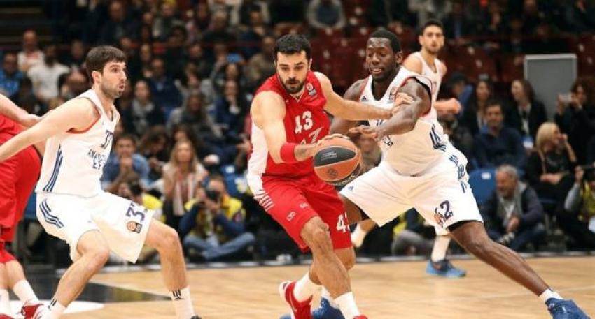 Anadolu Efes İtalya'da kayıp