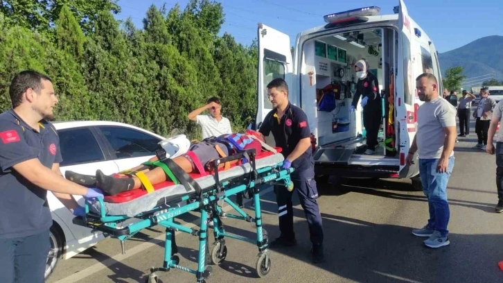 Bursa’da 15 yaşındaki motosiklet sürücüsü kazada yaptı
