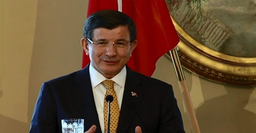 Davutoğlu'ndan 