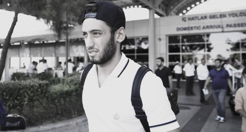 Hakan Çalhanoğlu'nun acı günü