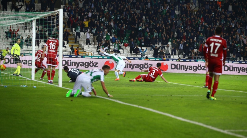 Torku Konyaspor 2-1 Medicana Sivasspor