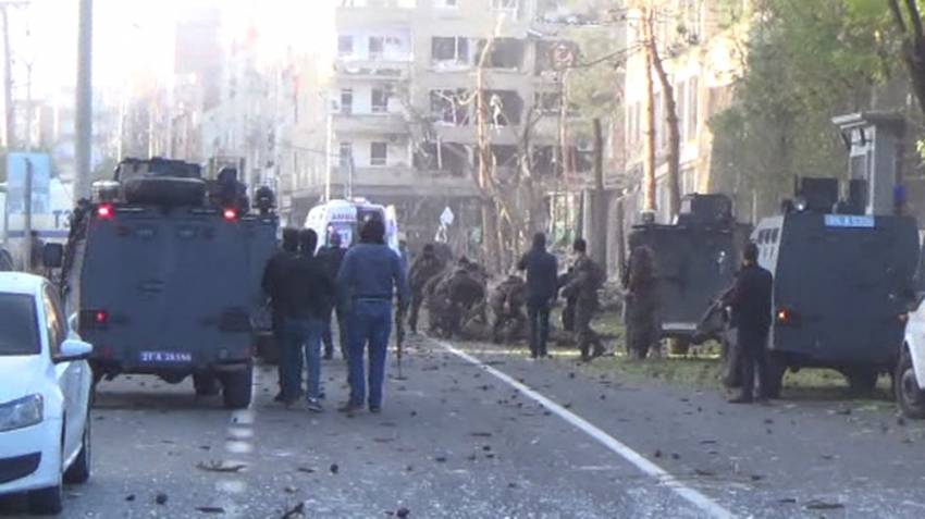 Diyarbakır'daki saldırıya yayın yasağı