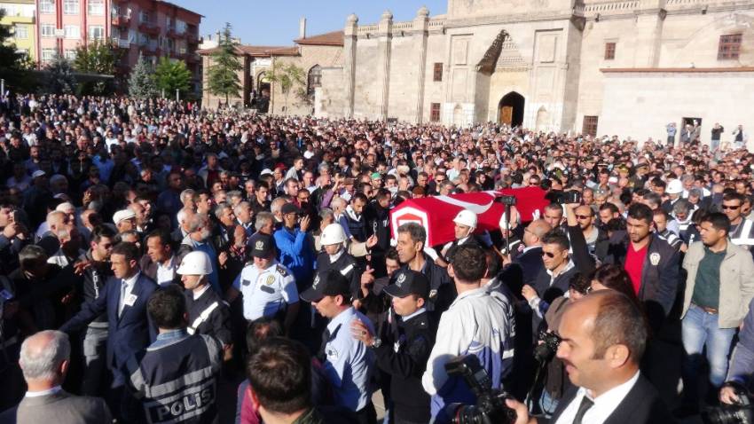 Aksaray şehidini uğurladı