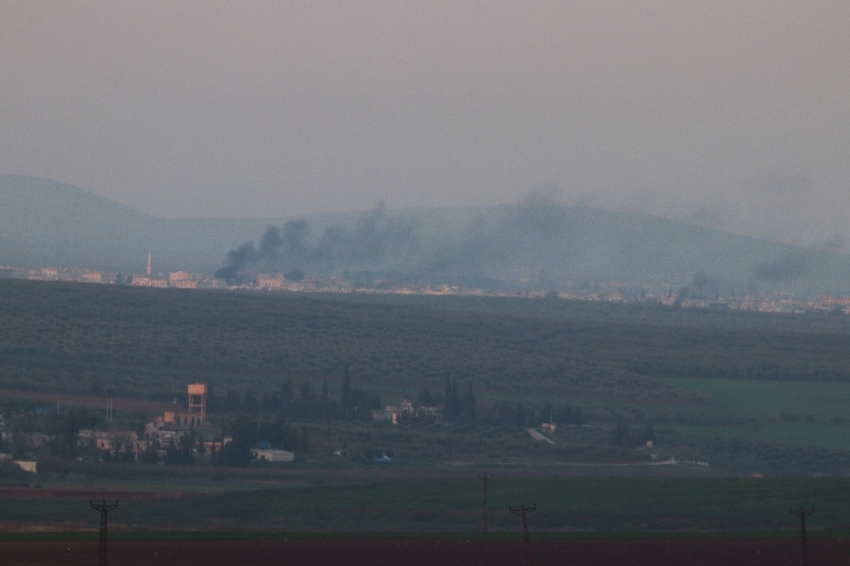 Afrin’deki Cinderese’den dumanlar yükseliyor