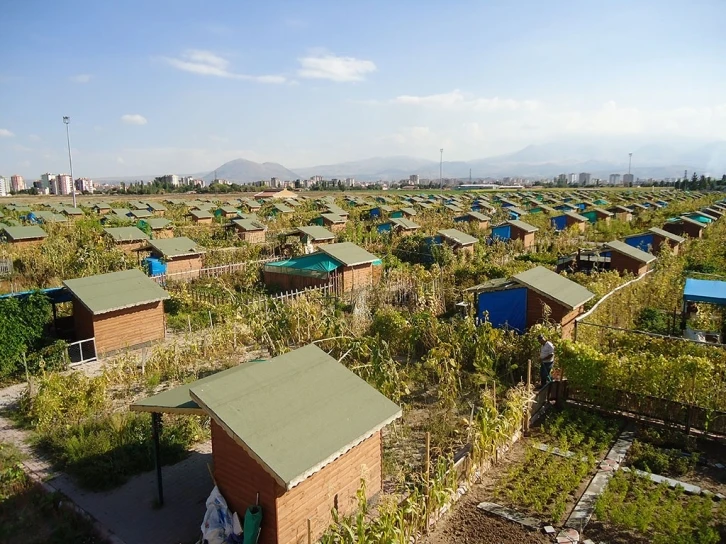 2 bin 543 adet hobi bahçesi için 22 bini aşkın kişi başvurdu
