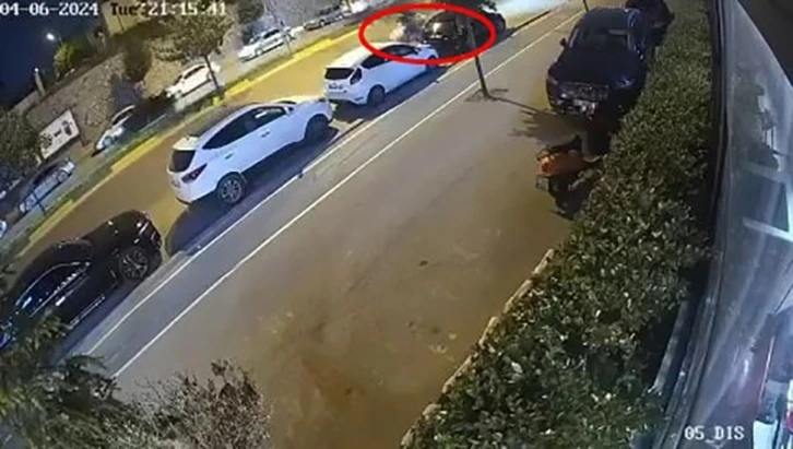 20 yaşındaki Sümeyye’yi hayattan koparan motosiklet kazası kamerada
