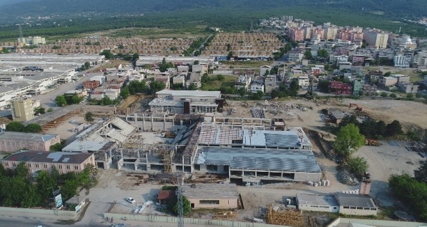 Türkiye’nin en büyük spor kompleksi Yıldırım’da hızla yükseliyor