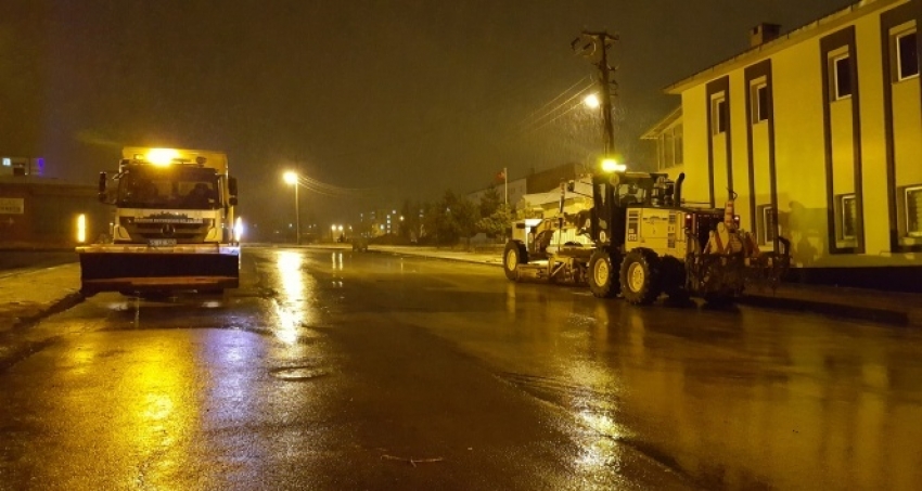 Erzurum'da kar yağışı!