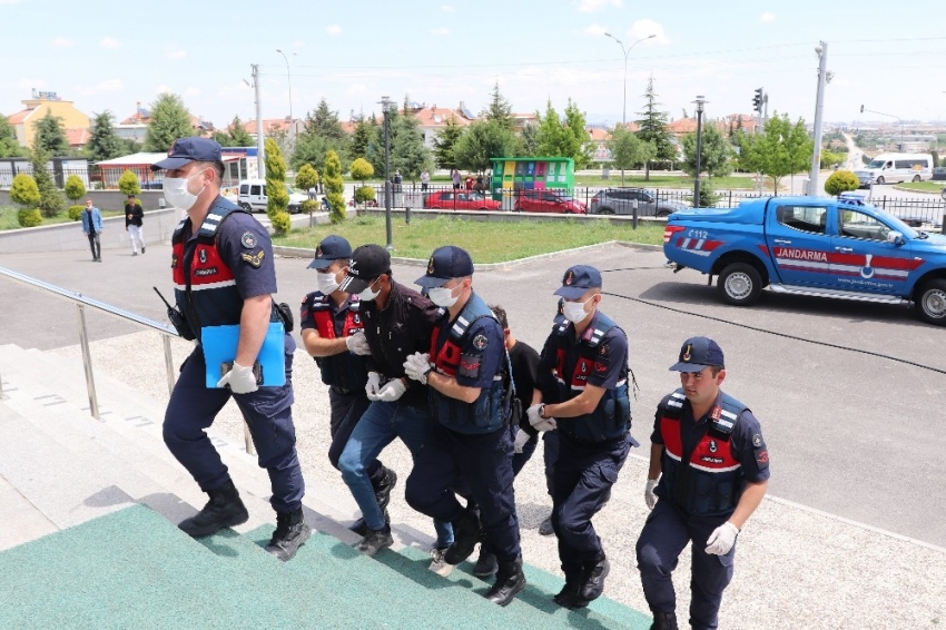 150 lira için çobanı öldürüldü