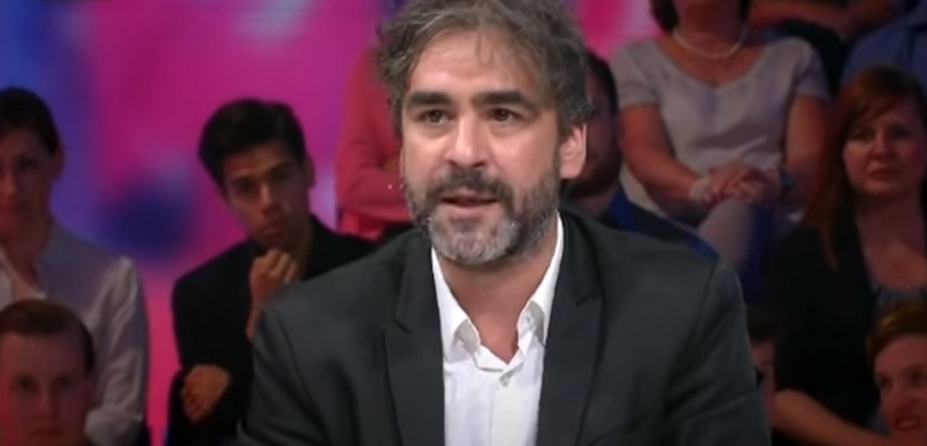 Deniz Yücel’in yargılanmasına başlandı