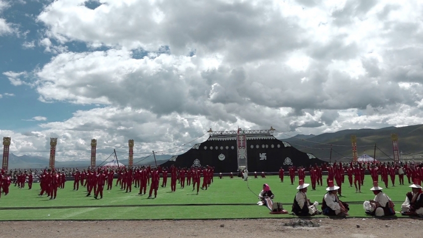 Dragjiren At Yarışı Festivali Tibet’te başladı