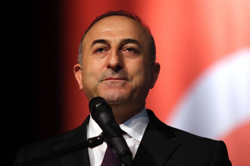 Bakan Çavuşoğlu’ndan Halid Meşal’e başsağlığı telefonu