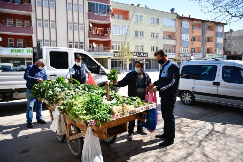 Elbistan Belediyesi’nden seyyar satıcılara destek