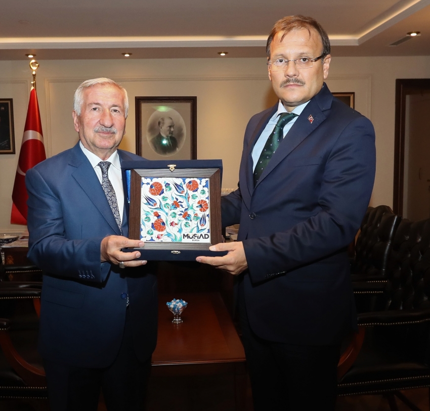 MÜSİAD'dan Hakan Çavuşoğlu'na ziyaret