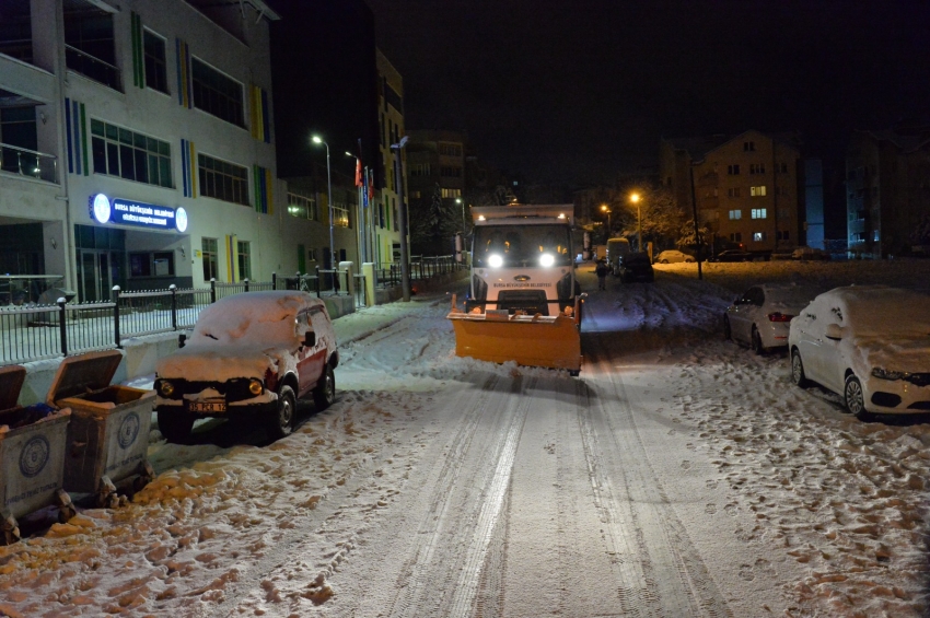 Bursa’da gece gündüz yollar açık