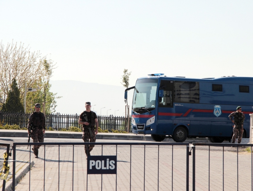 10 bin polis görev yapacak