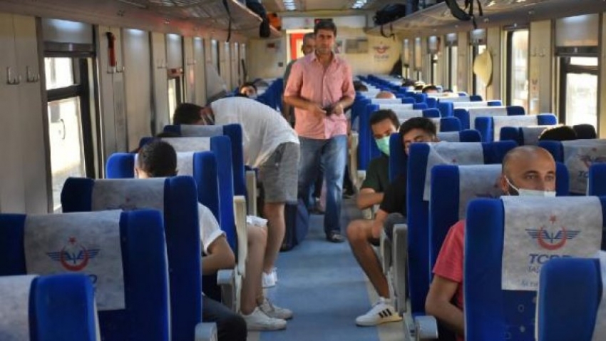 Tren yolculuğuna rağbet arttı