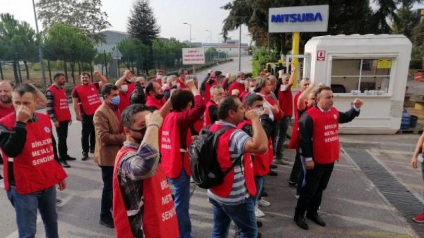 Sendikalı işçiler işten çıkarıldı, fabrikayı terk etmeme kararı alındı