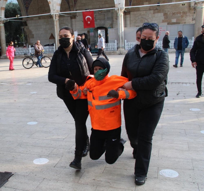 Antalya’da camide bale yapan Rus kadın bu kez de bir eve izinsiz girdi