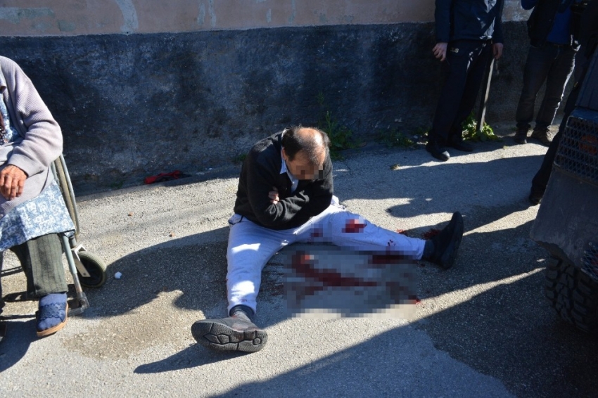 Polisi bıçaklayan zanlı...