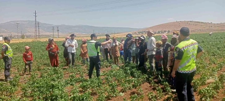 357 mevsimlik tarım işçisine jandarmadan eğitim
