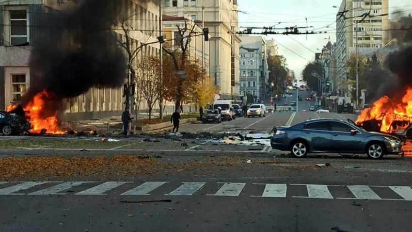Kiev'de Almanya Konsolosluğu'nun bulunduğu bina vuruldu