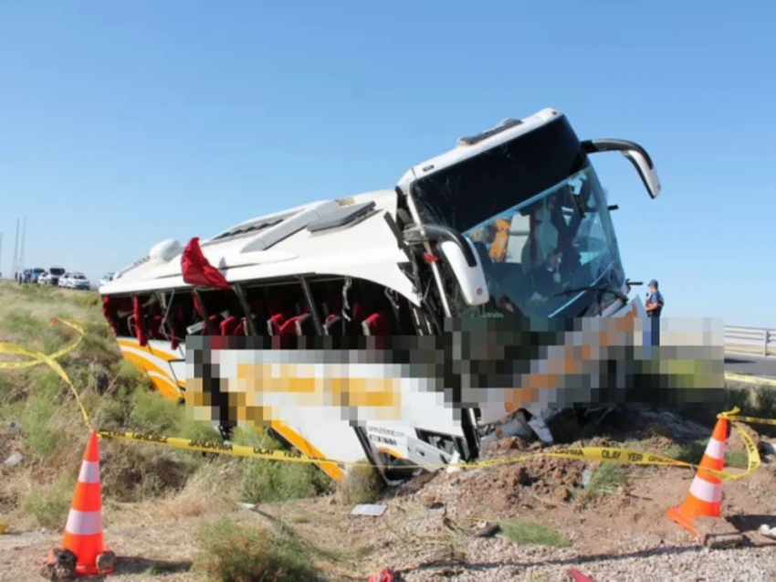 Otobüs kazasında yaralı sayısı 44’e yükseldi